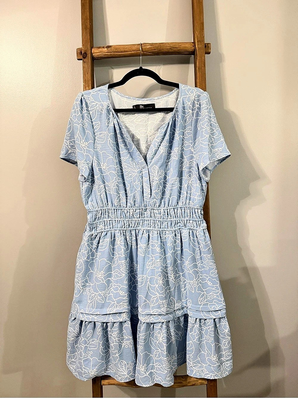 Be by Chetta B Floral Mini Dress in Blue & White Size XL Like New
